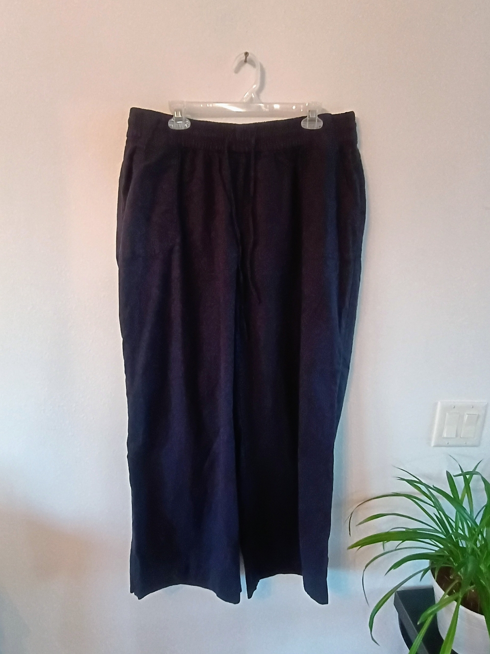 Lane Bryant Black Linen Blend Pull On Pants Size 16 Drawstring Pockets Straight